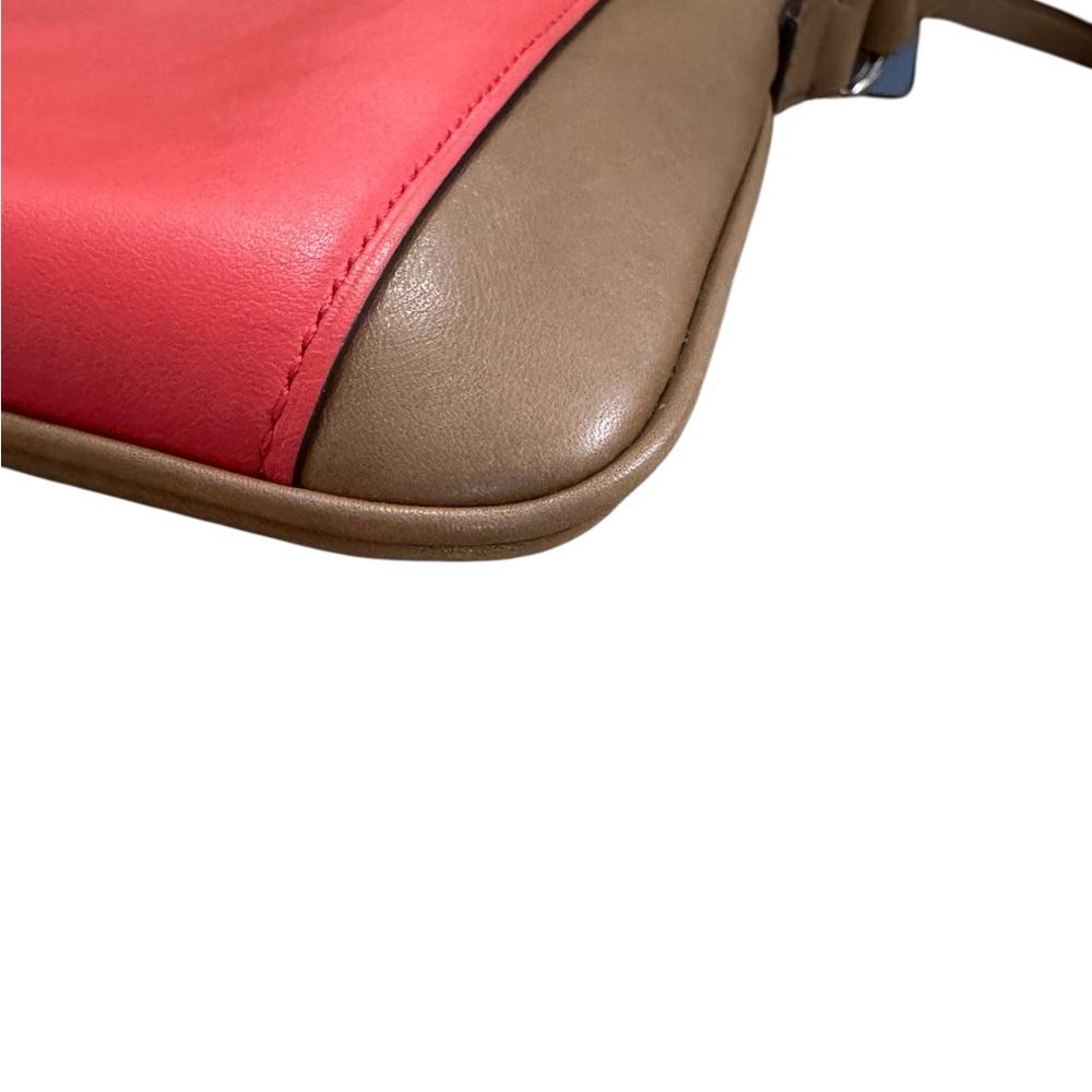 ❌SOLD❌ Coach Coral & Brown Crossbody - Picture 8 of 10